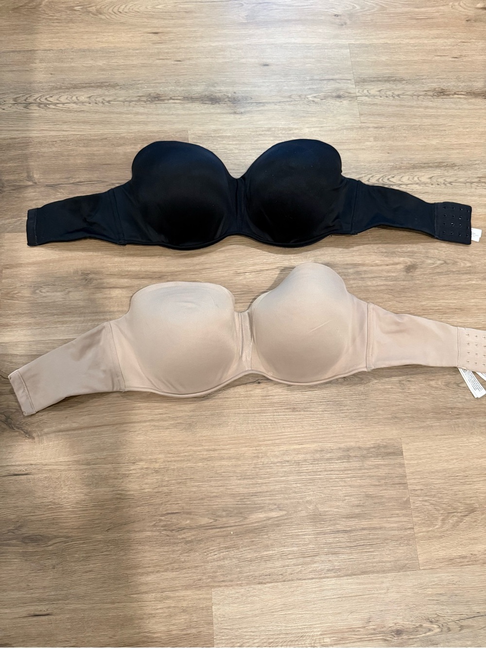Soma- 2 Strapless Smooth T-Shirt Bras- Black & Nude (Straps not included)
